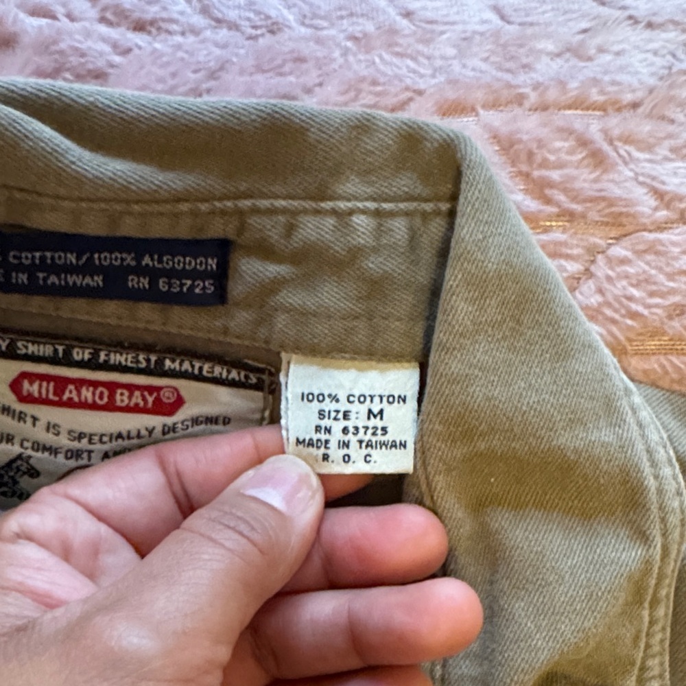 Men's Casual Button Down Shirt - Khaki - Picture 3 of 9
